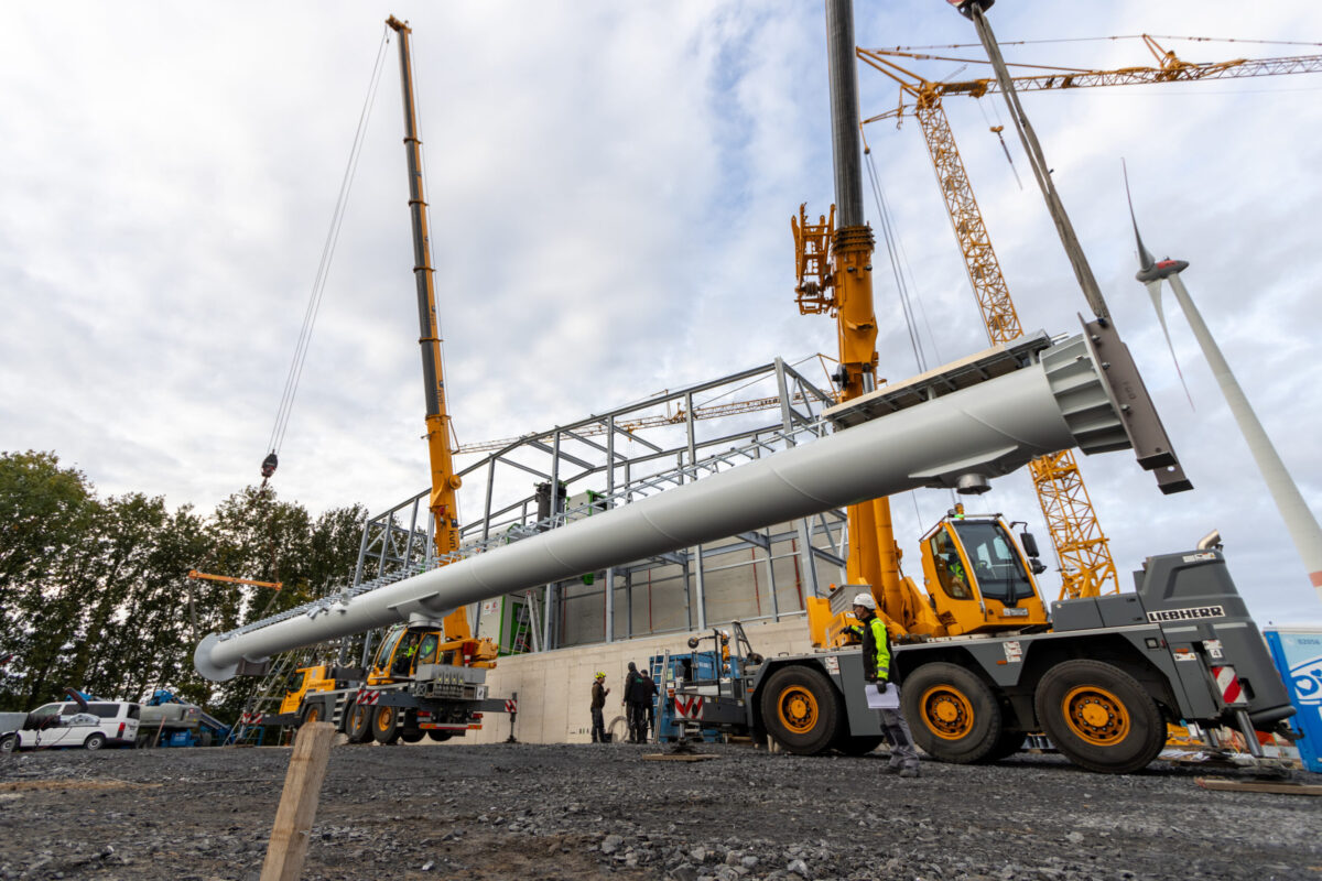 Einhebung des Kamins bei der EGST