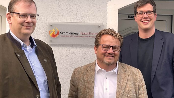 Thomas Schmidmeier mit den Politikern Ulrich Lechte und Dr. Lukas Köhler