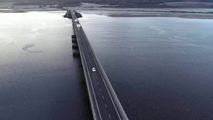 Logistische Meisterleistung für den Klimaschutz Sattdampfkesse wird nach Schottland geliefert