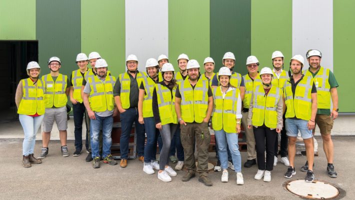Team der MW Biomasse auf Exkursion in Dingolfing