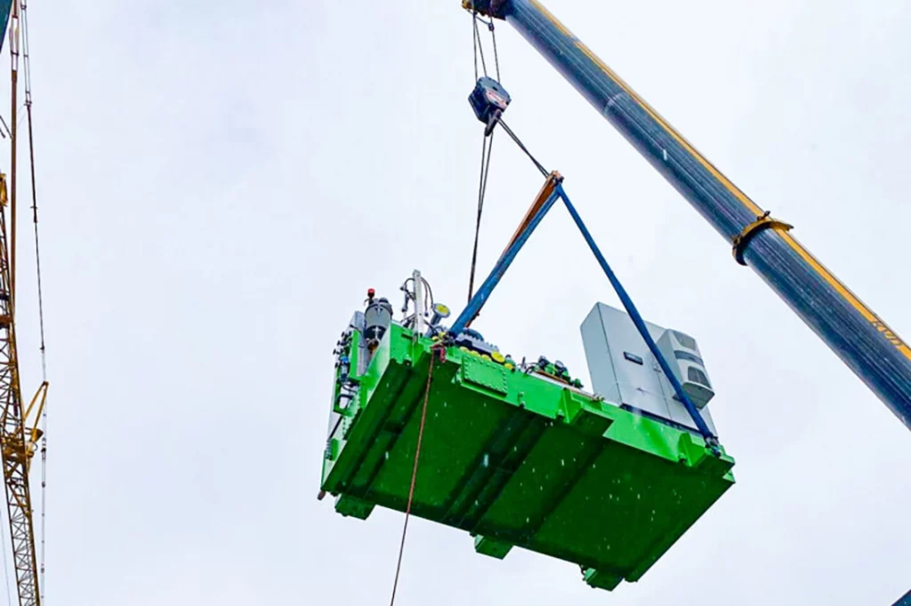 Einheben der Turbine bei Entsorgungsgesellschaft Steinfurt (EGST)