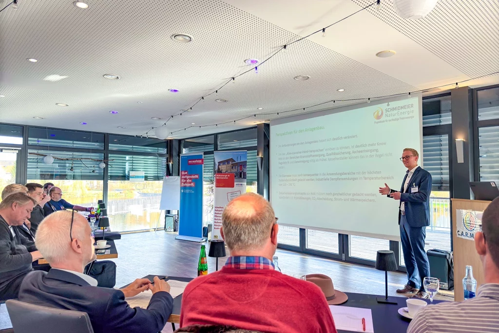 Vortrag von Ferdinand Schmidmeier beim nordbayerischen Forum zum Pakt Holzenergie in Tirschenreuth