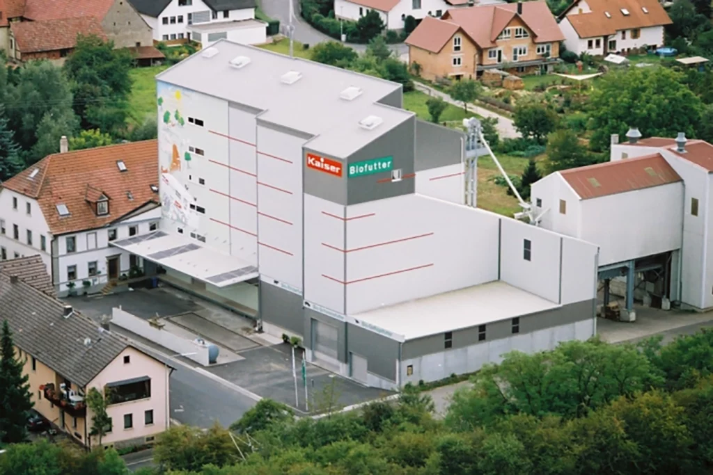 Drohnenaufnahme der Kaiser GmbH für Biofutter