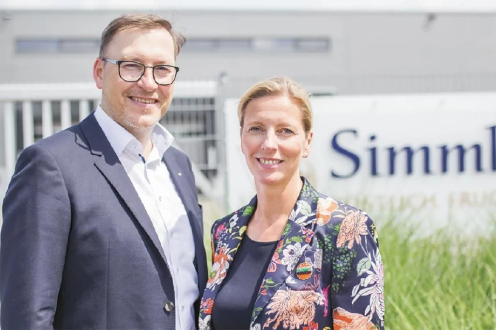 Bild der beiden Geschäftsführer Dr. Uta Simmler und Norbert Münch der Firma Simmler