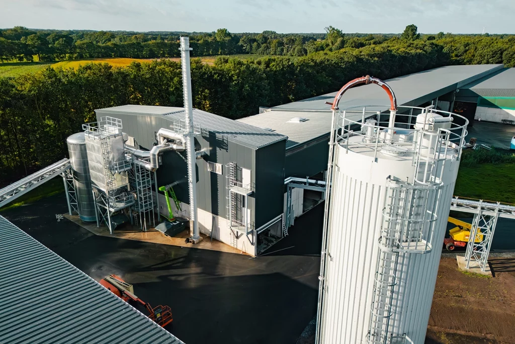 Drohnenaufnahme der neuen Biomasseanlage des EGST in Steinfurt.