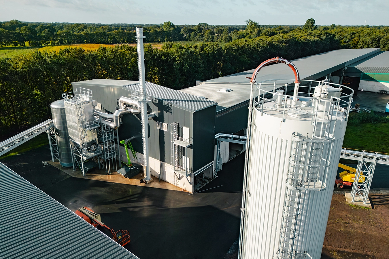 Drohnenaufnahme der neuen Biomasseanlage des EGST in Steinfurt.