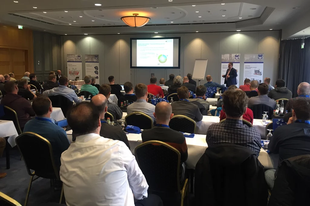 Versammlung bei der GESTRA Fachtagung und Vortrag