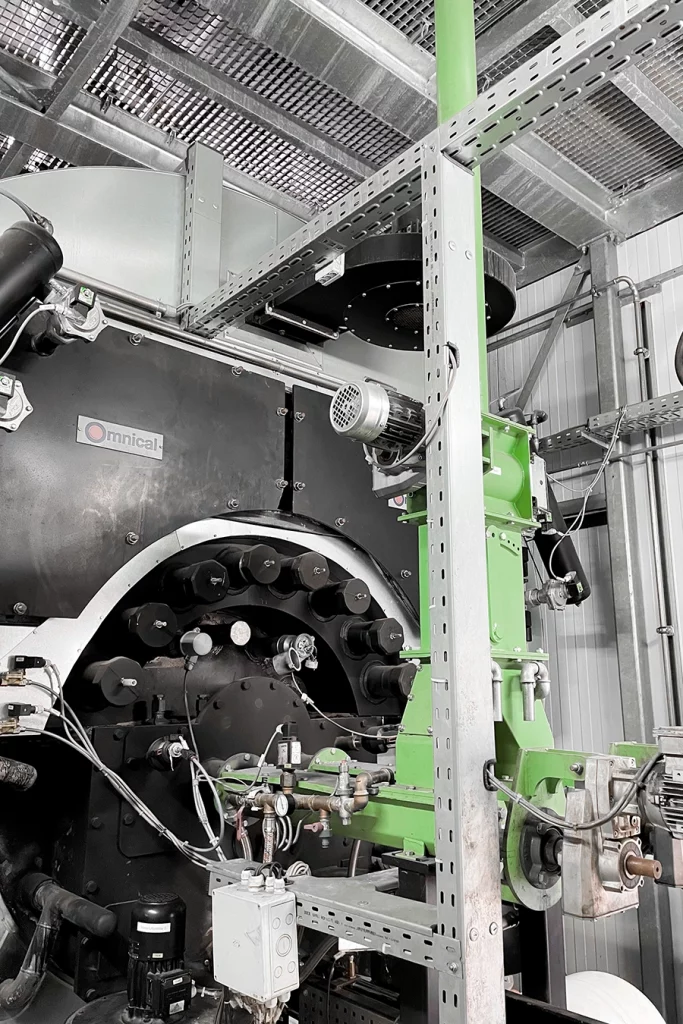 Technik einer Biomasse-Dampfanlage von innen.