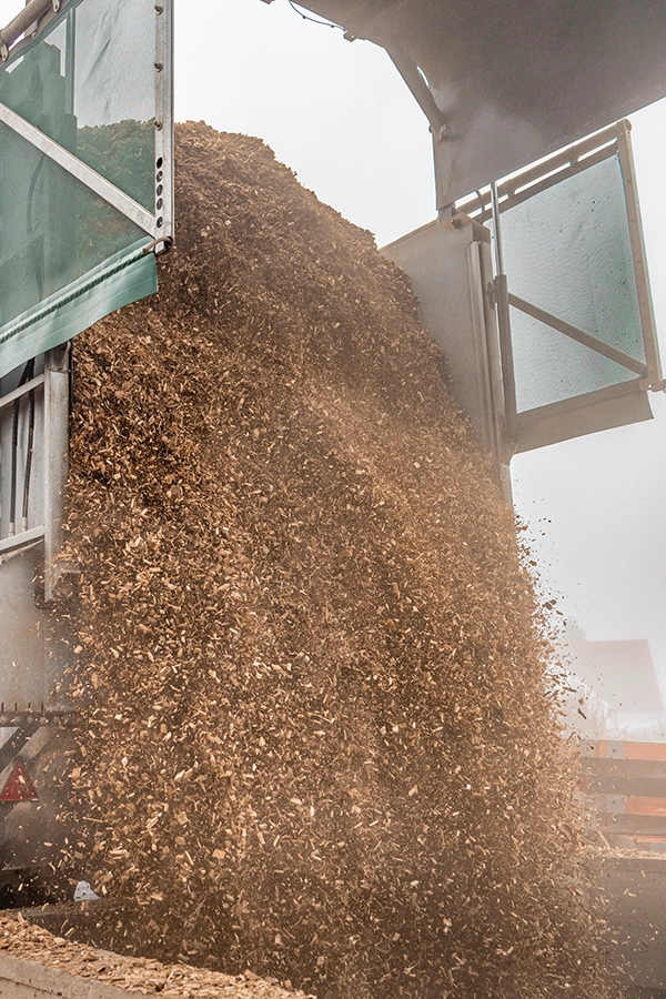 Anlieferung des Hackschnitzels