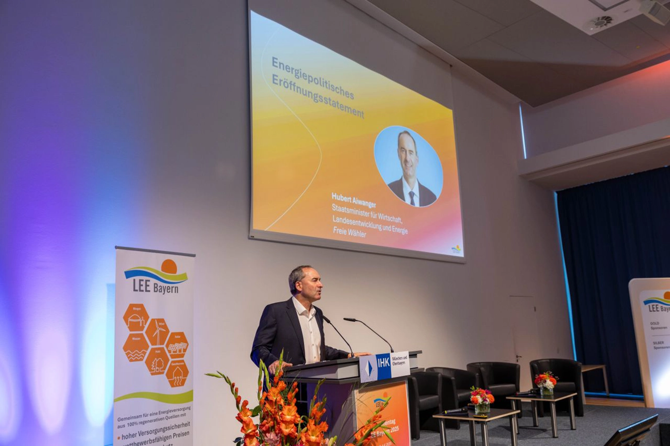 Staatsminister für Wirtschaft, Landesentwicklung und Energie. Hubert Aiwagner